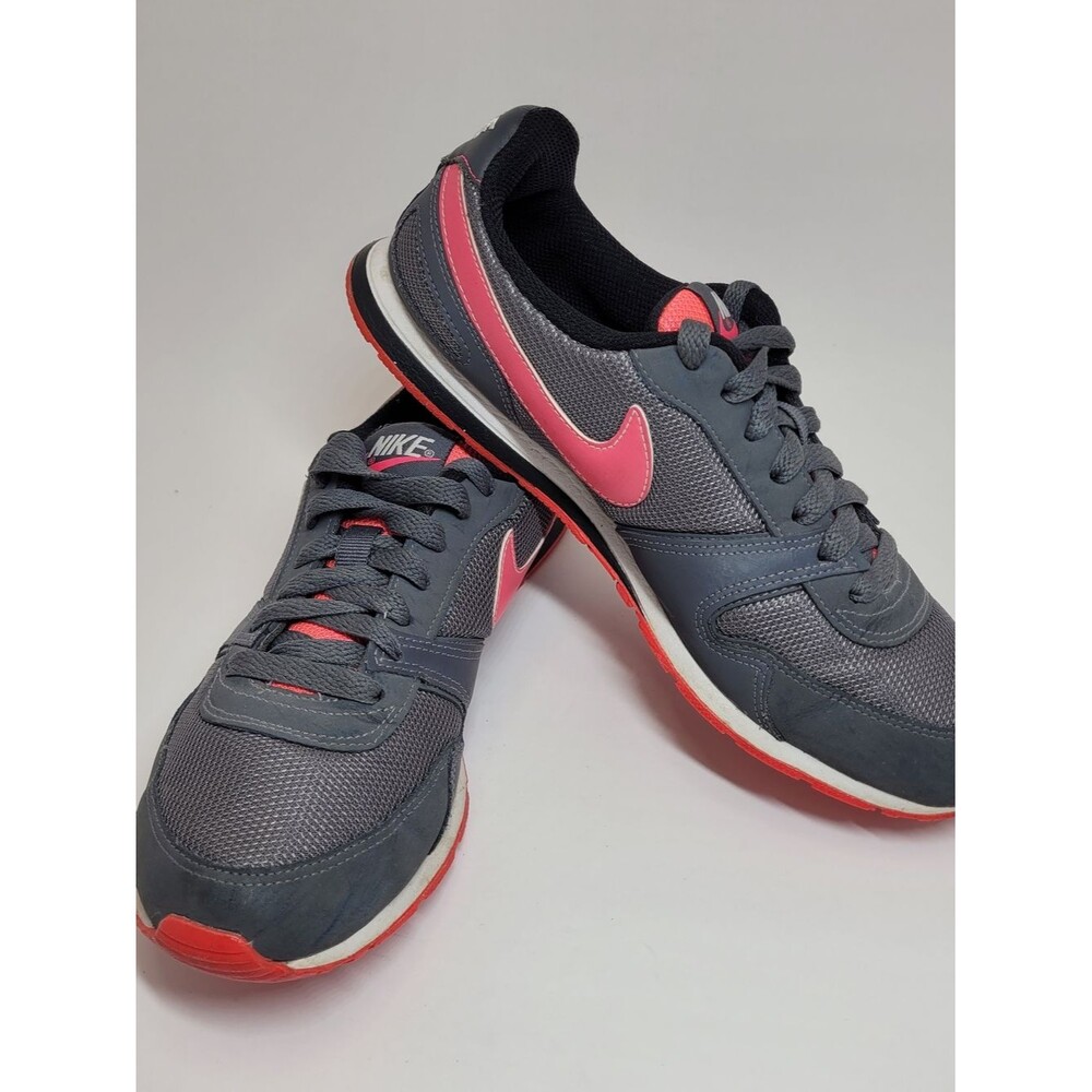 Nike Eclipse II Women’s Retro Sneakers, Size7.5 (386199-062)